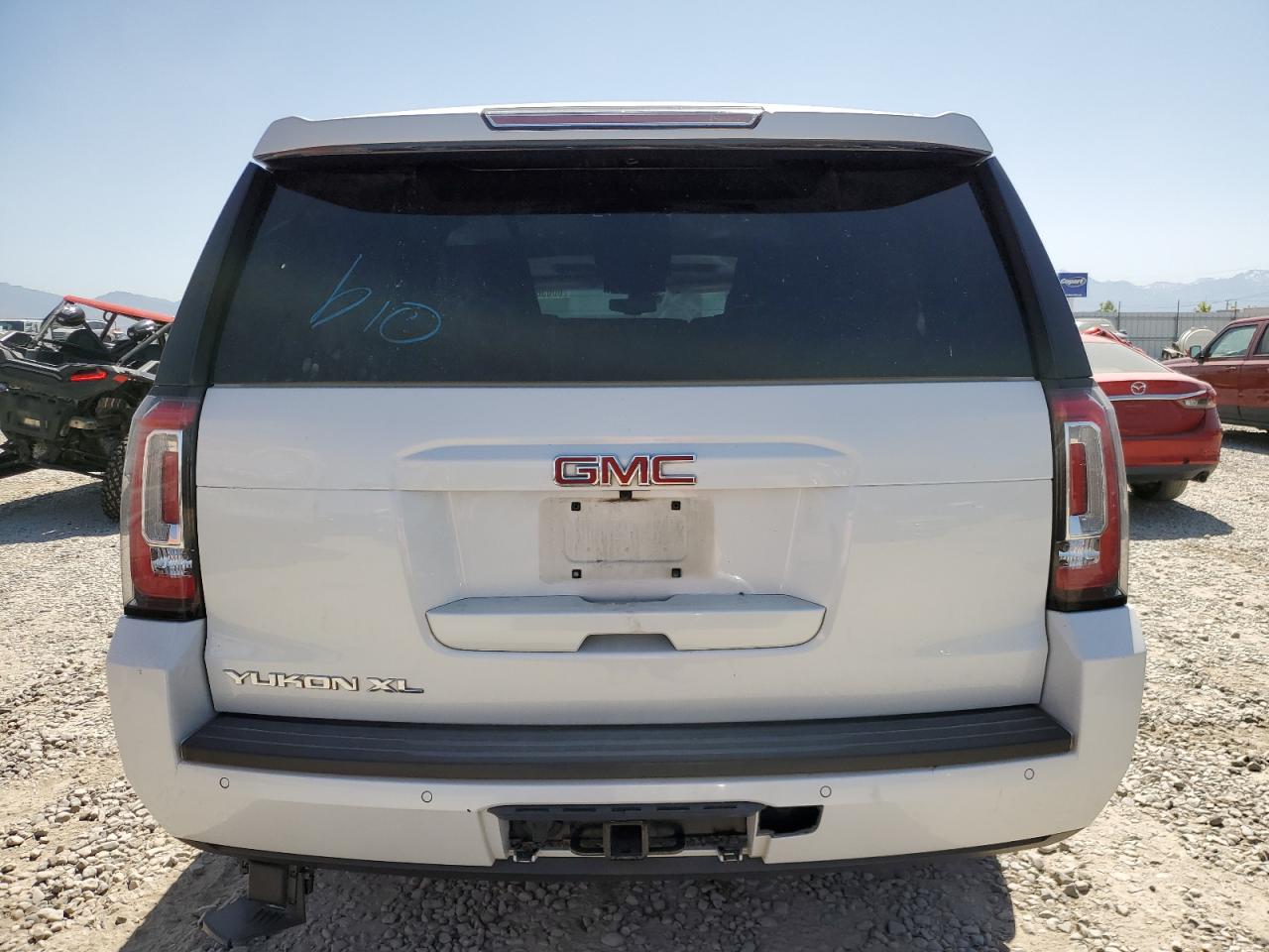 2018 GMC Yukon Xl K1500 Slt VIN: 1GKS2GKCXJR128993 Lot: 60636765