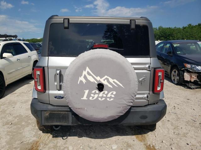  FORD BRONCO 2022 Серебристый