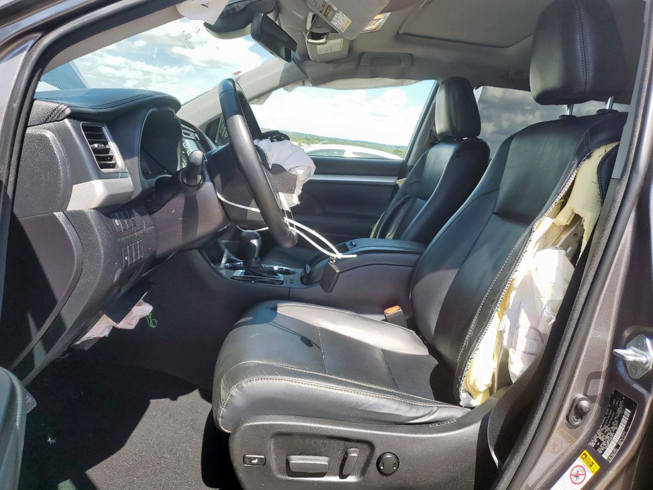 TOYOTA HIGHLANDER 2018 VIN 5TDJGRFH1JS045075 zdjęcie 7