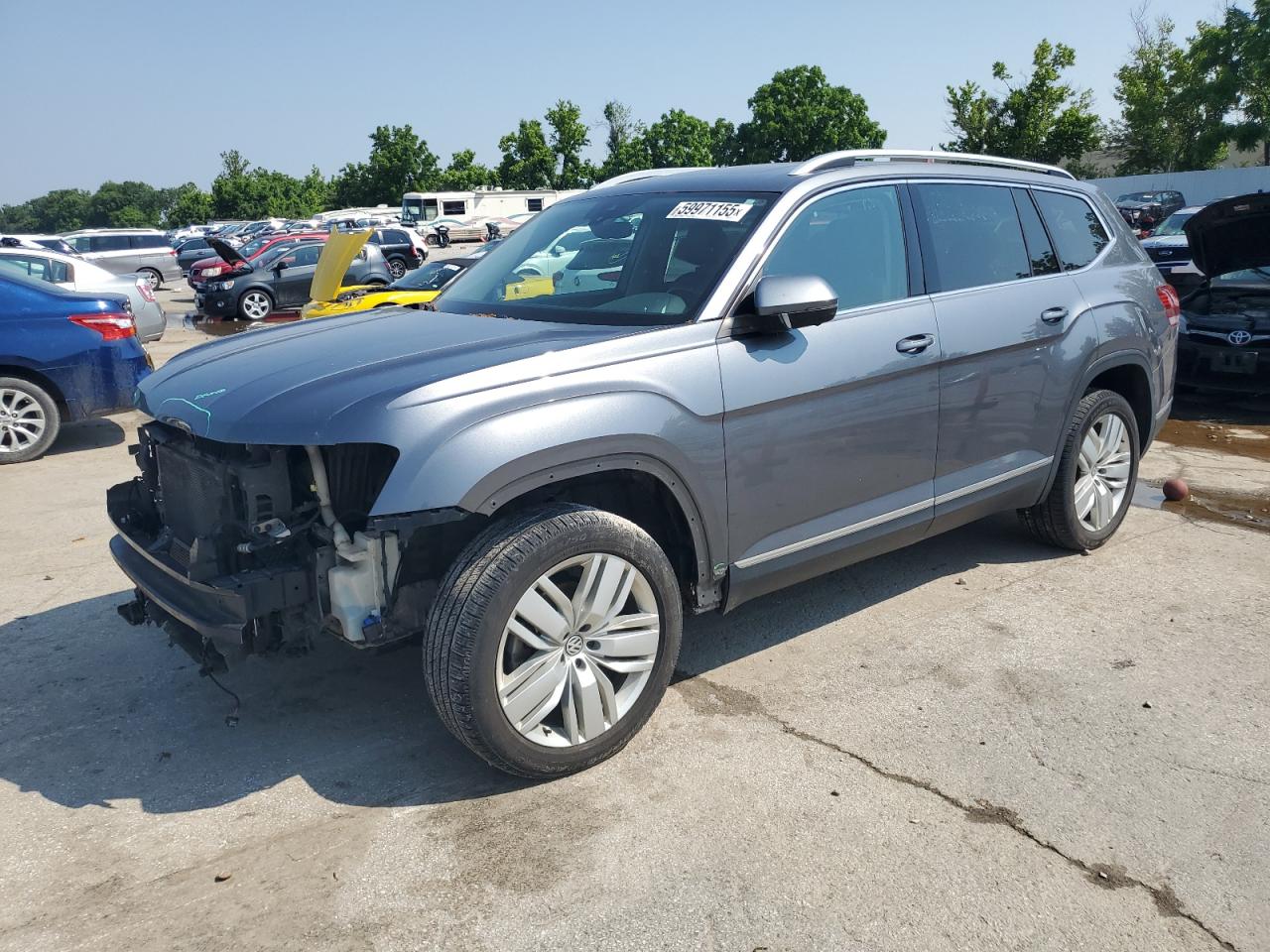 2018 Volkswagen Atlas Sel Premium for Sale in Bridgeton, MO - Front End