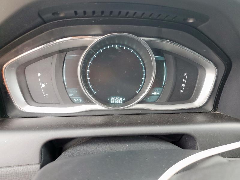 2015 VOLVO XC60 T5 PREMIER+  