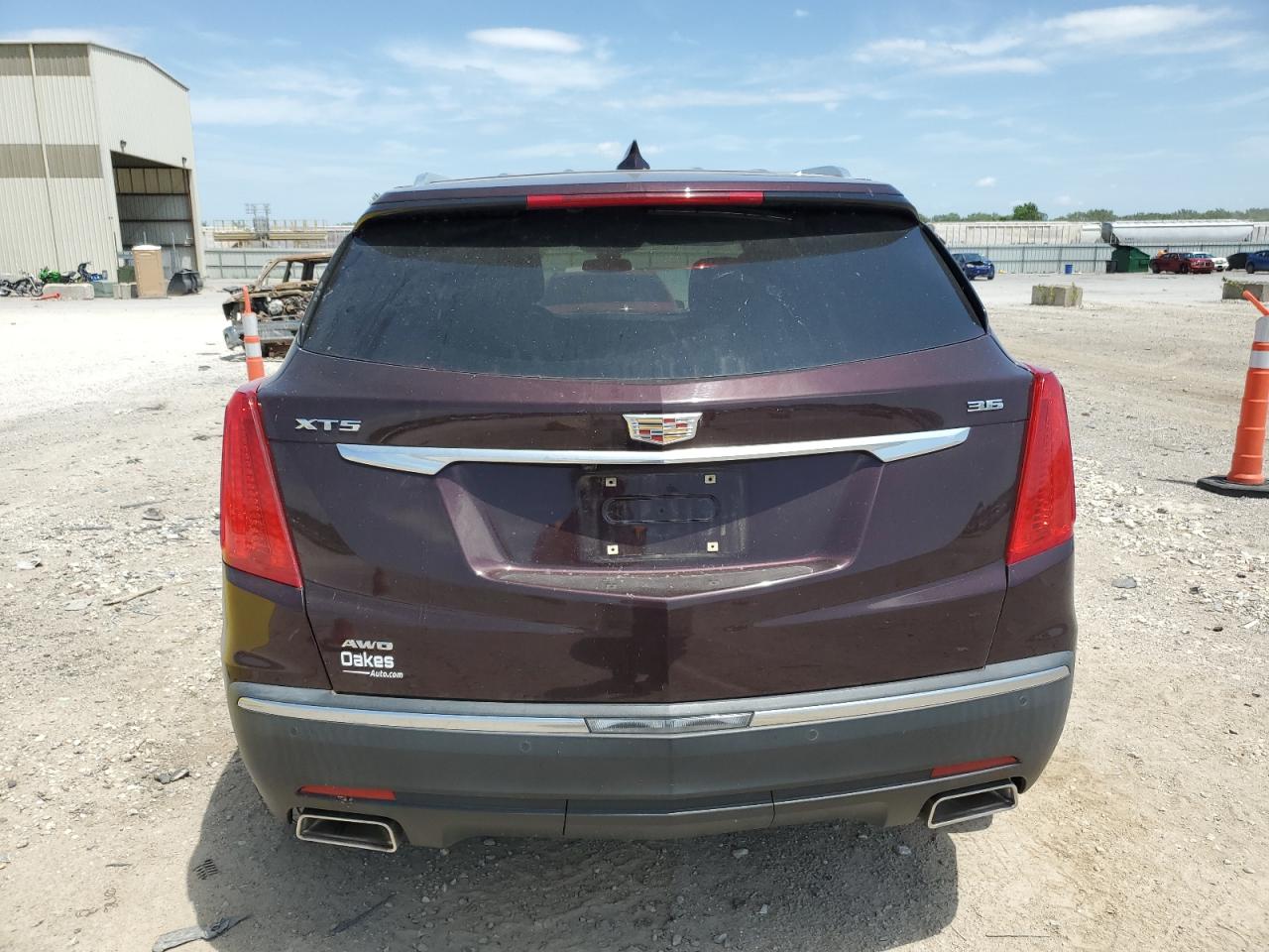 2017 Cadillac Xt5 Luxury VIN: 1GYKNDRS0HZ198053 Lot: 61654125