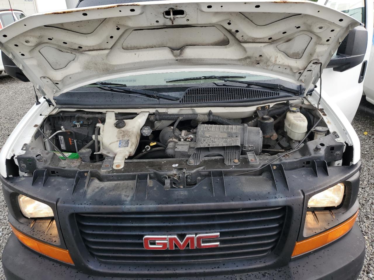 2015 GMC Savana Cutaway G3500 VIN: 1GD374CG0F1900288 Lot: 62251645