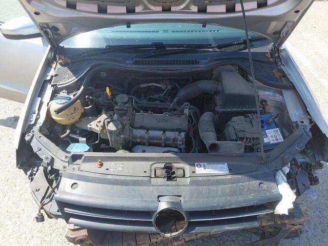 2010 VOLKSWAGEN POLO SE 70