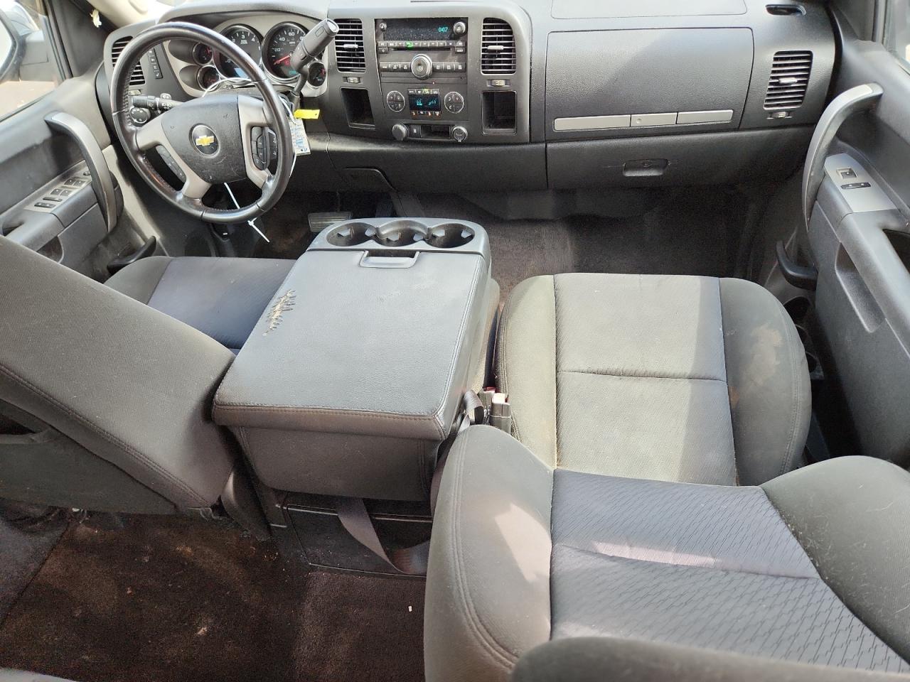 2011 Chevrolet Silverado C1500 Lt VIN: 3GCPCSE06BG216377 Lot: 62608955