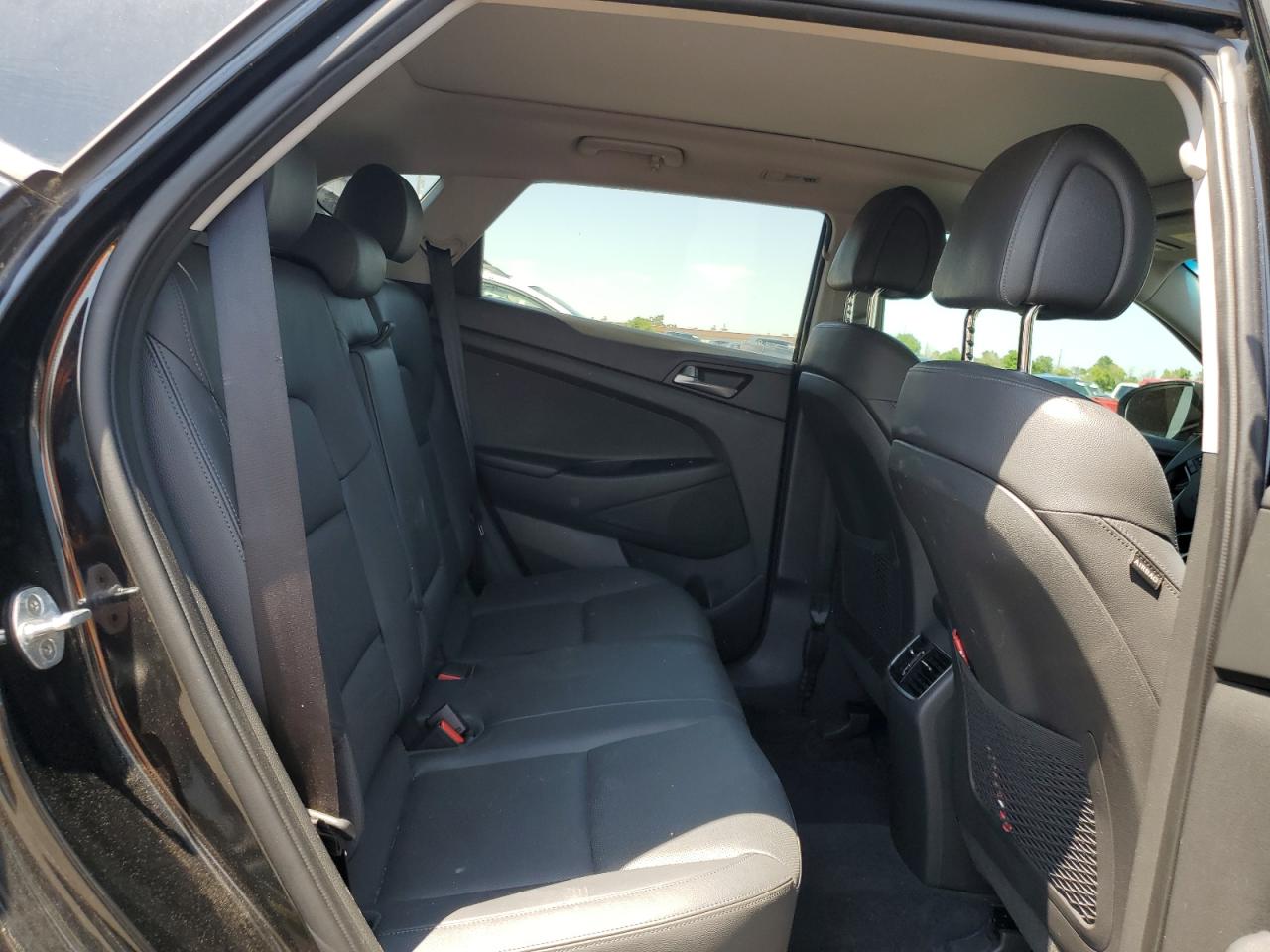 HYUNDAI TUCSON 2016 VIN KM8J3CA25GU256078 фото 10