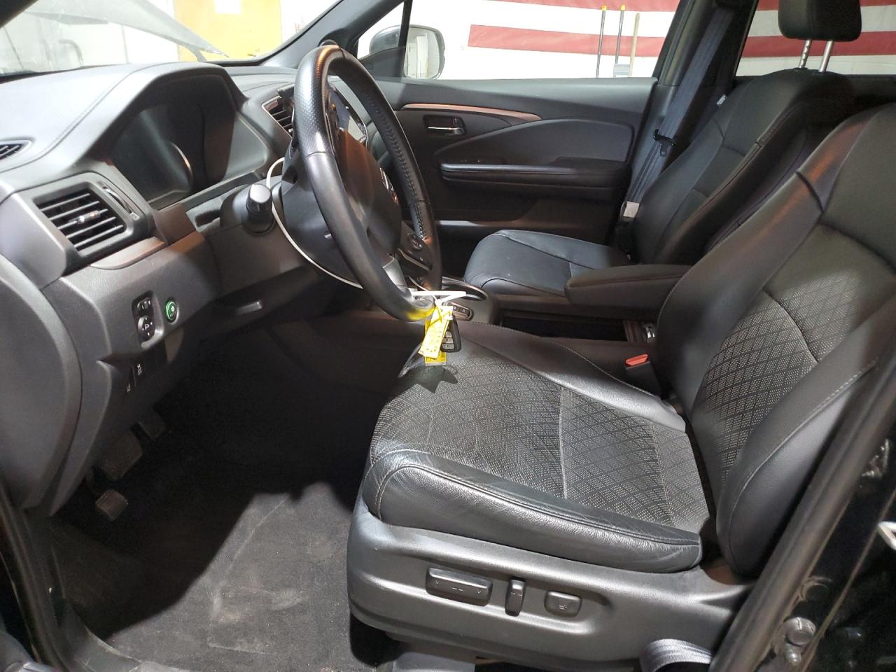 2019 Honda Passport Exl VIN: 5FNYF8H55KB026503 Lot: 61777175