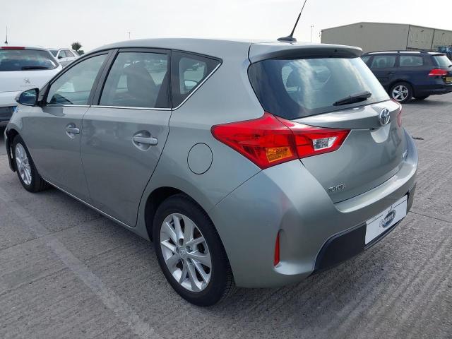 2013 TOYOTA AURIS ICON