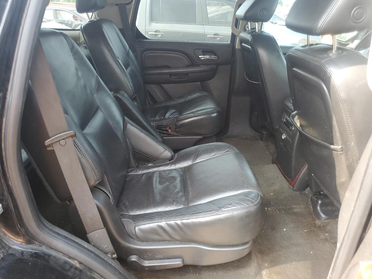 2007 Cadillac Escalade Luxury VIN: 1GYFK63817R418026 Lot: 59502125