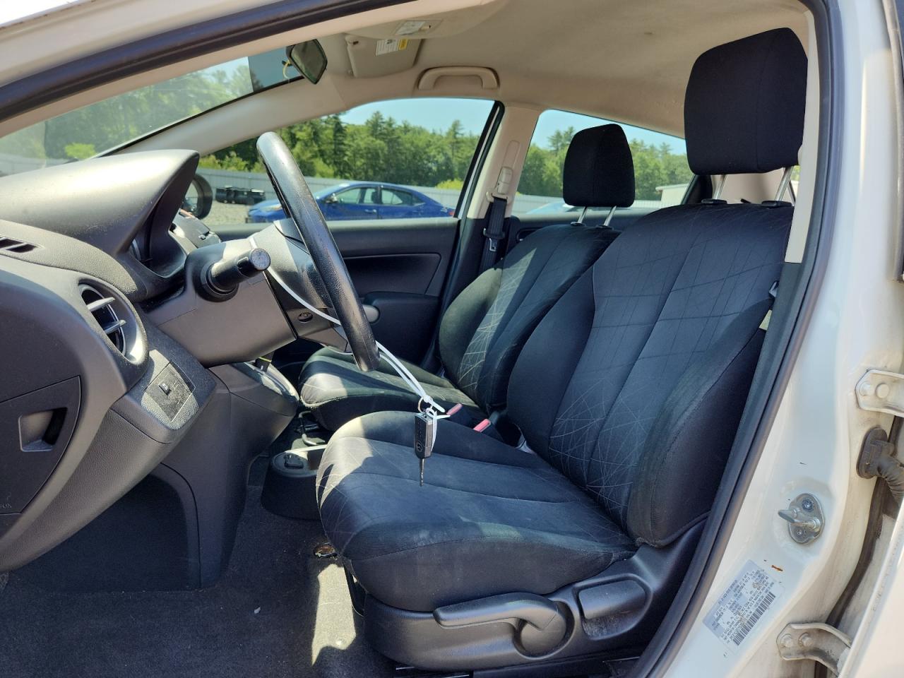 2014 Mazda Mazda2 Sport VIN: JM1DE1KZ2E0183882 Lot: 61988195