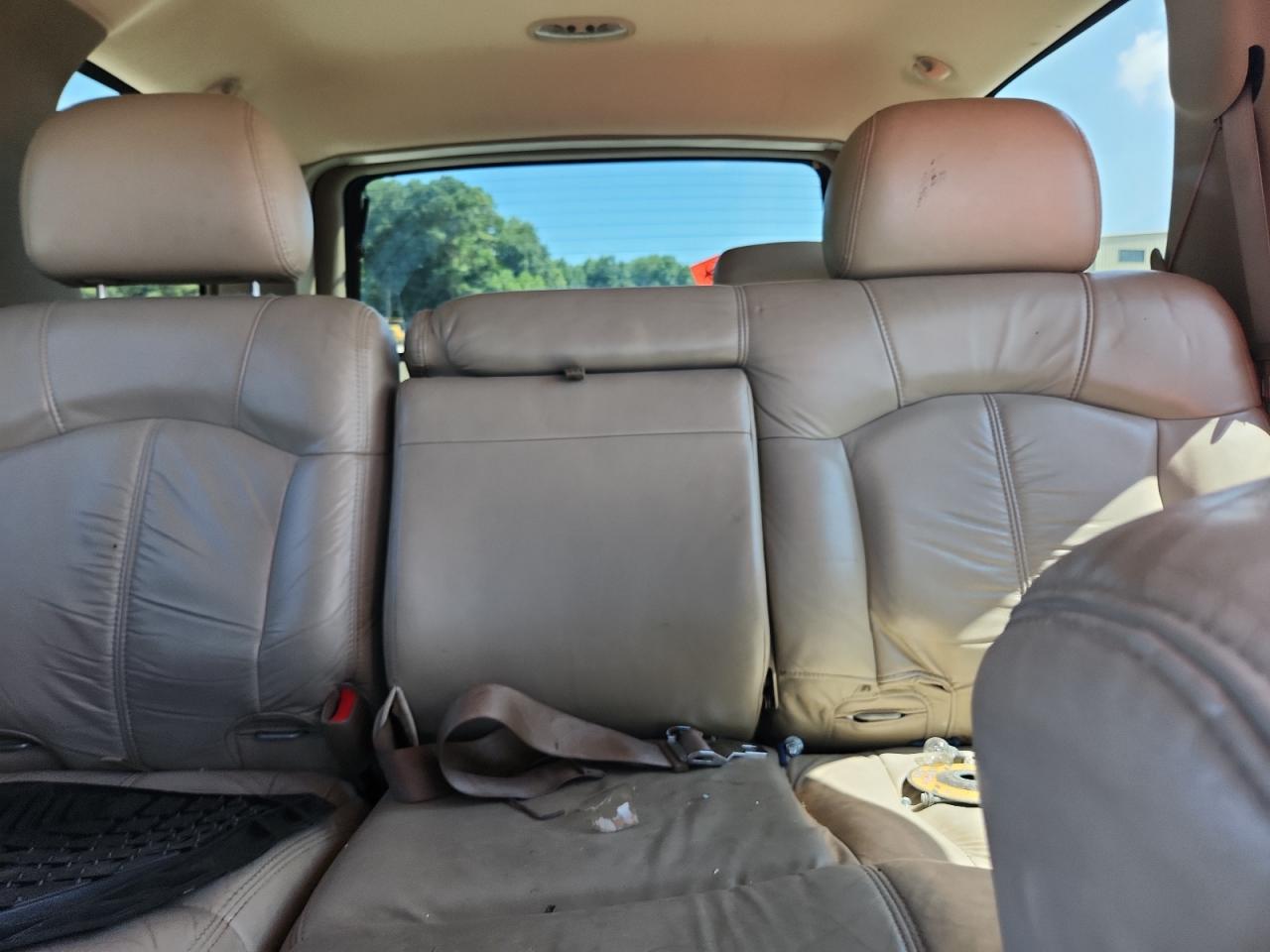 2002 Chevrolet Tahoe C1500 VIN: 1GNEC13Z02R203957 Lot: 62884295