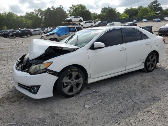 Sedans TOYOTA CAMRY 2012 White