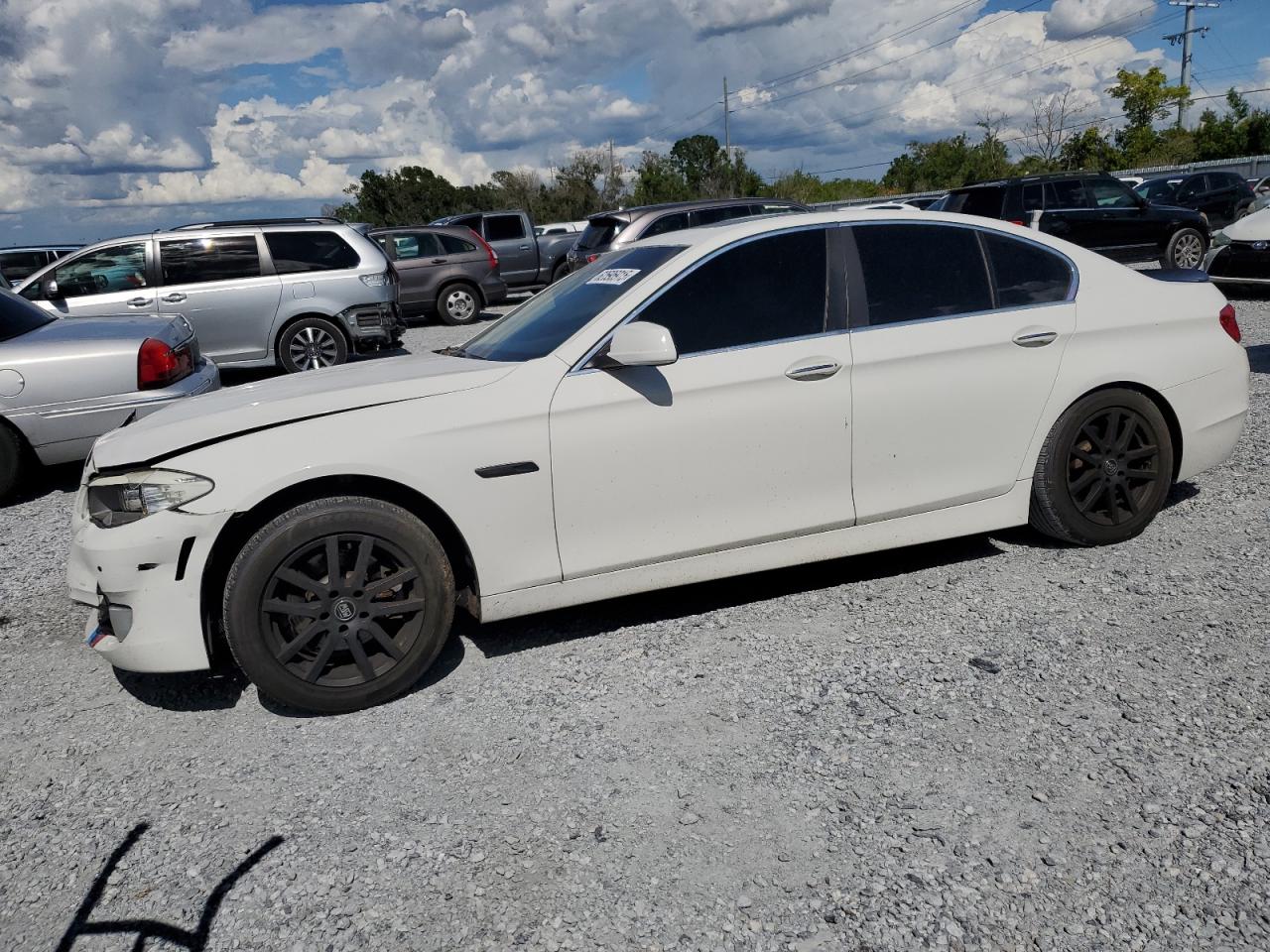 BMW 5 SERIES 2013 VIN WBAXG5C55DD232118