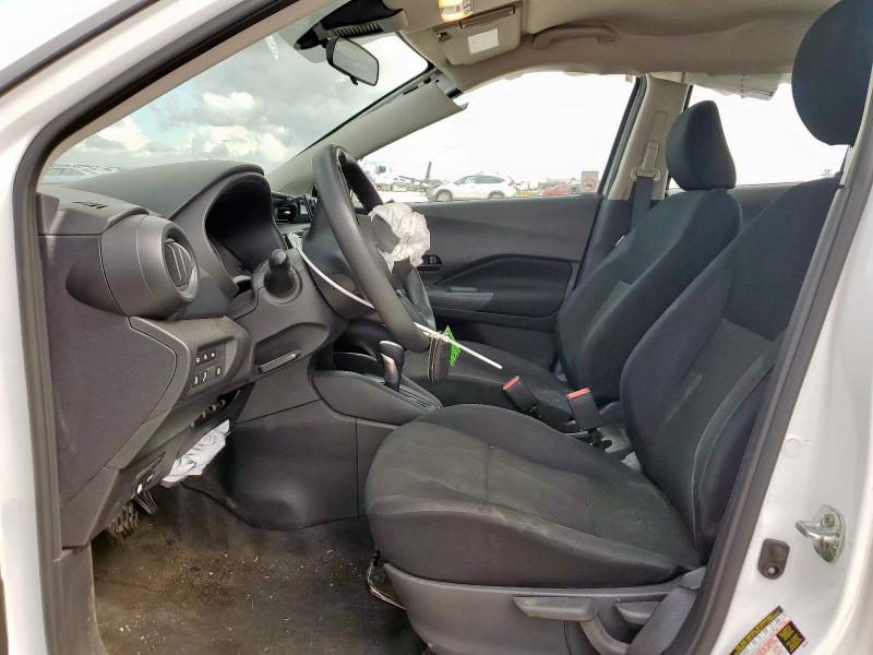  NISSAN KICKS 2024 White