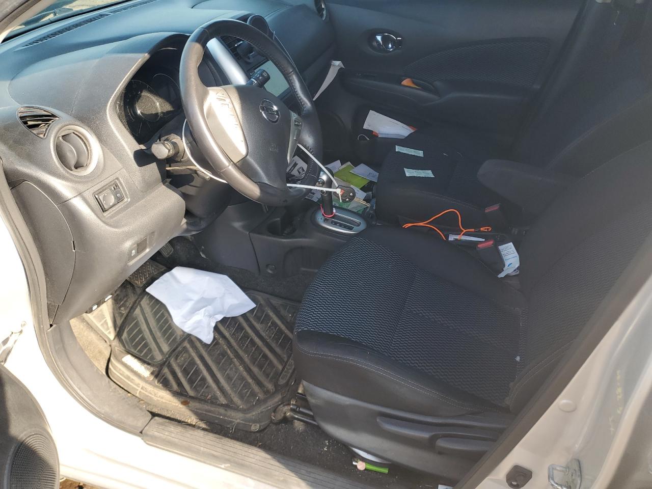 NISSAN VERSA 2019 VIN 3N1CE2CP3KL355000 photo 7