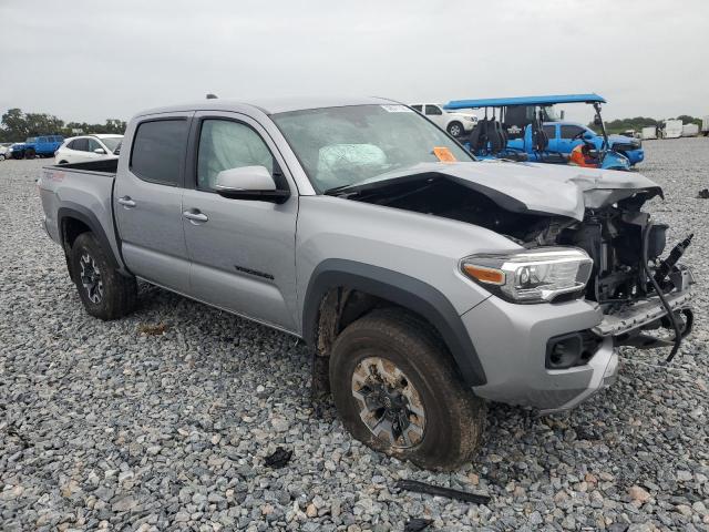  TOYOTA TACOMA 2020 Srebrny