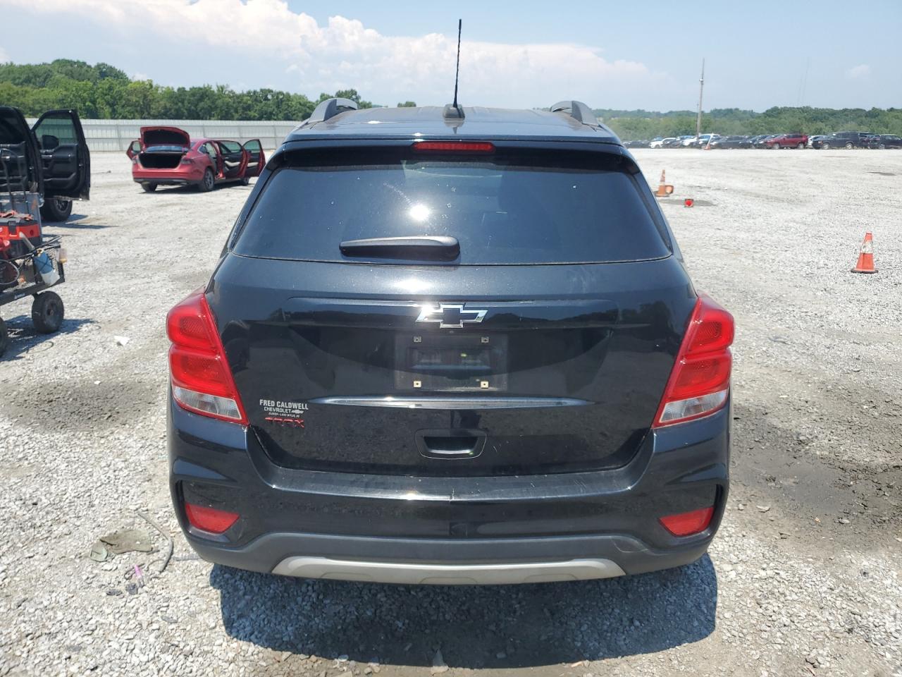 CHEVROLET TRAX 2018 VIN 3GNCJLSB2JL242990 photo 6