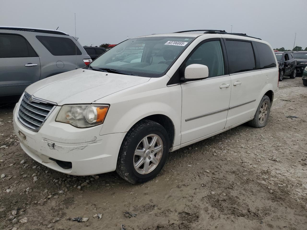 2009 Chrysler Town & Country Touring zu verkaufen in Cahokia Heights, IL - Hail