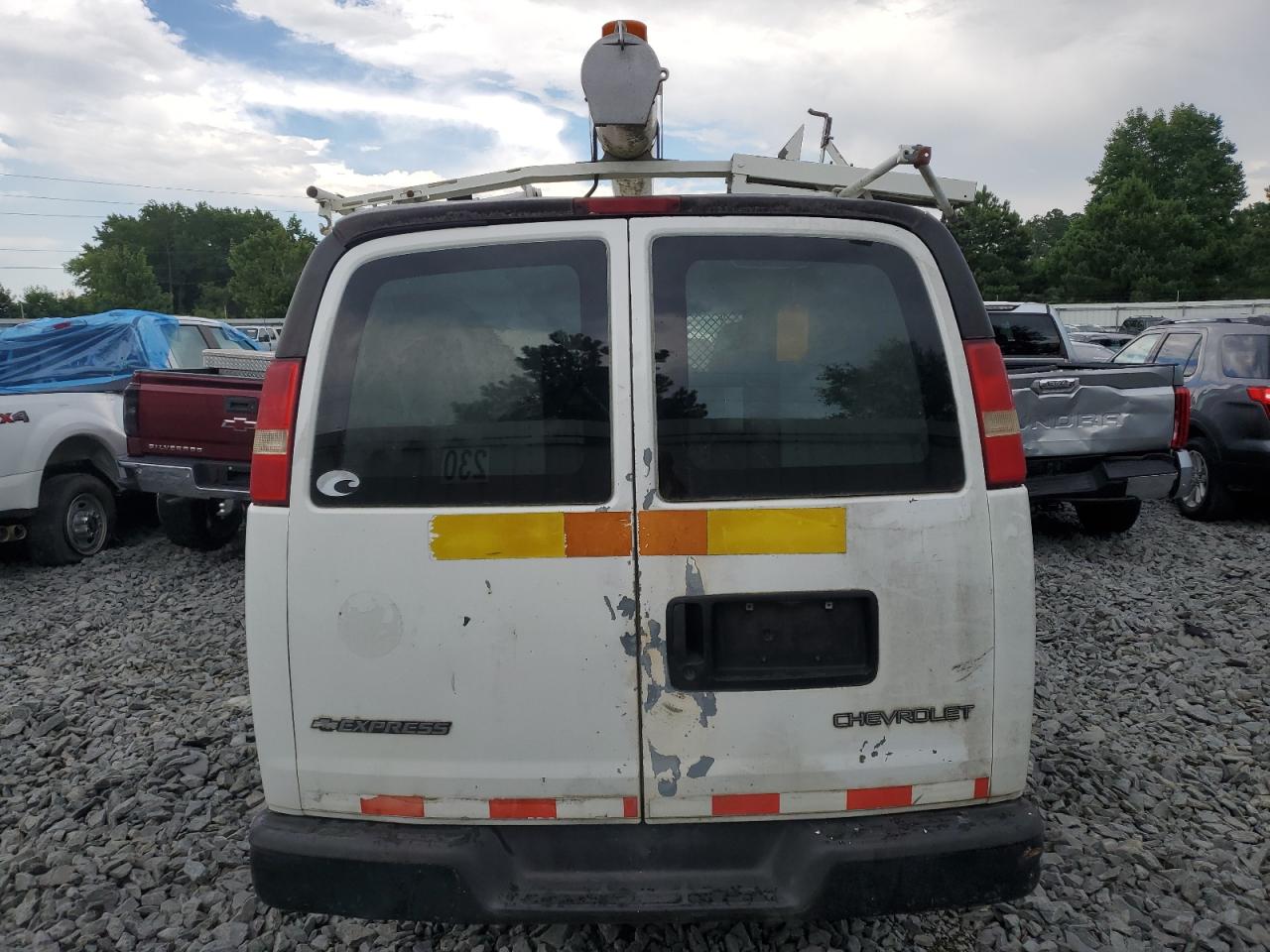 2006 Chevrolet Express G2500 VIN: 1GCGG25V561174949 Lot: 51241815