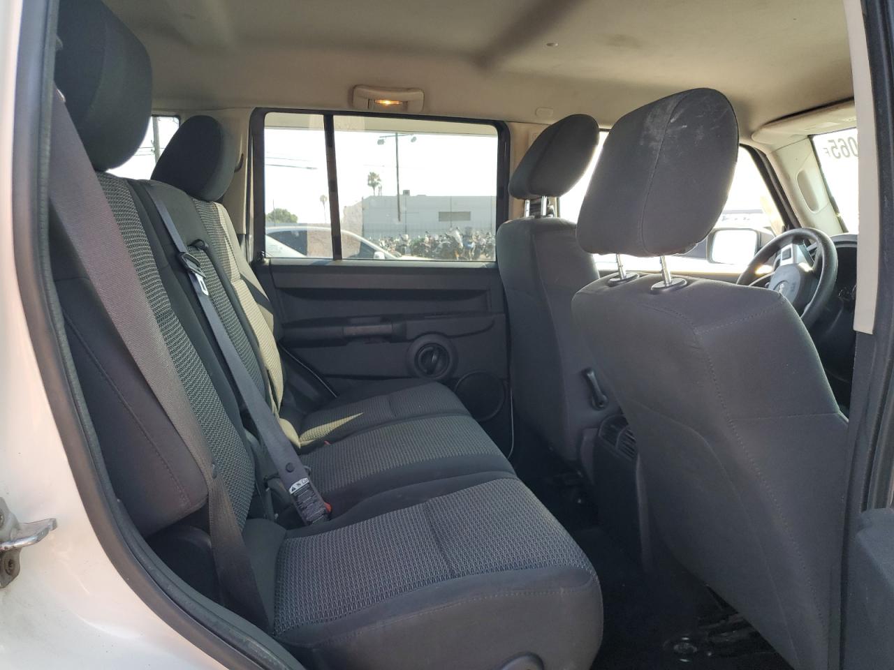 2008 Jeep Commander Sport VIN: 1J8HG48K08C140922 Lot: 62203065