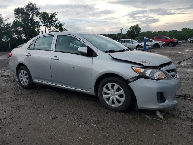  TOYOTA COROLLA 2013 Silver