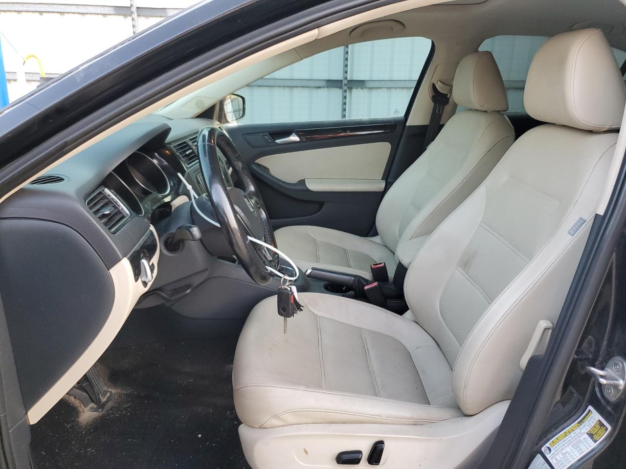 3VWL17AJ1HM211868 2017 Volkswagen Jetta Sel