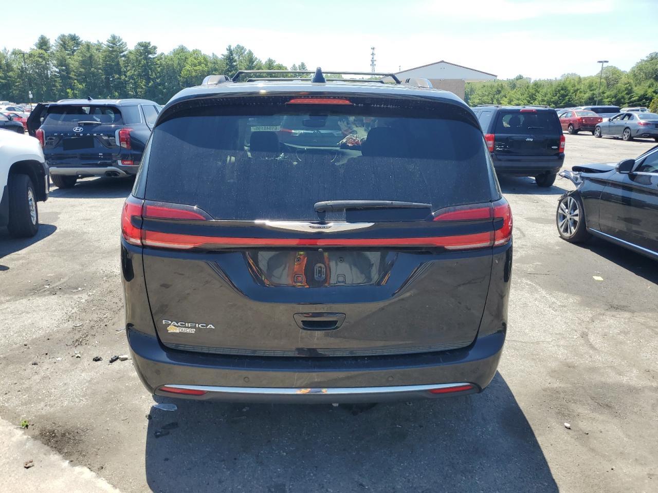 2021 Chrysler Pacifica Touring L VIN: 2C4RC1BG4MR560470 Lot: 68425725