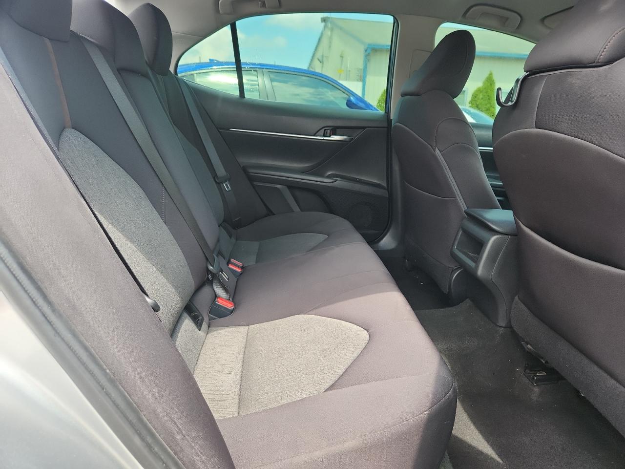 2018 Toyota Camry L VIN: 4T1B11HK9JU012879 Lot: 62782245