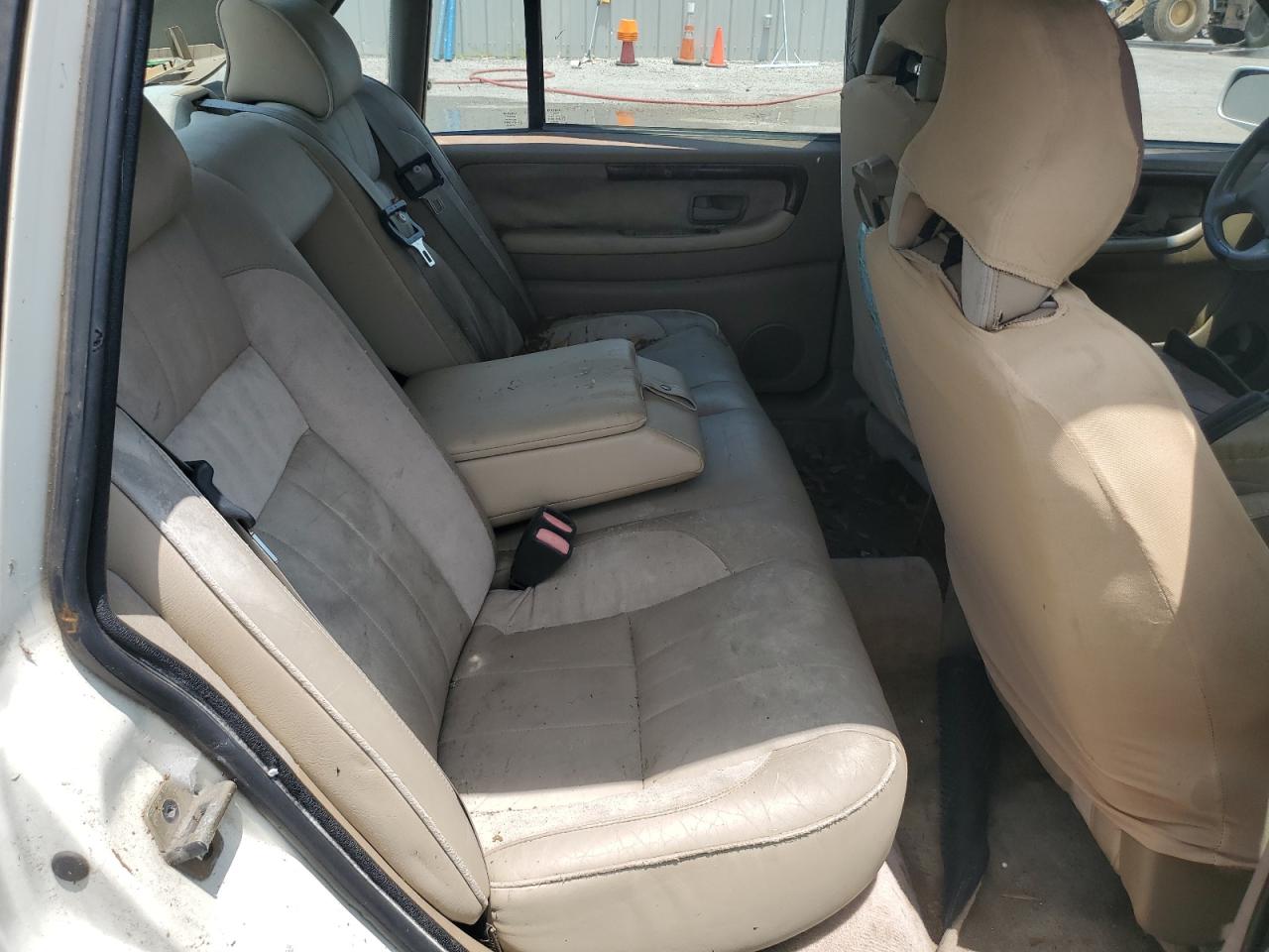 1998 Volvo S90 VIN: YV1KS9601W1140358 Lot: 62652255