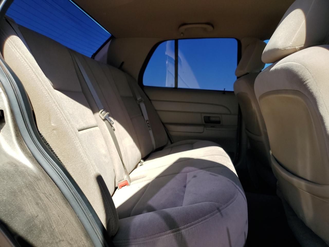 2003 Ford Crown Victoria VIN: 2FAFP73W63X150334 Lot: 62402895