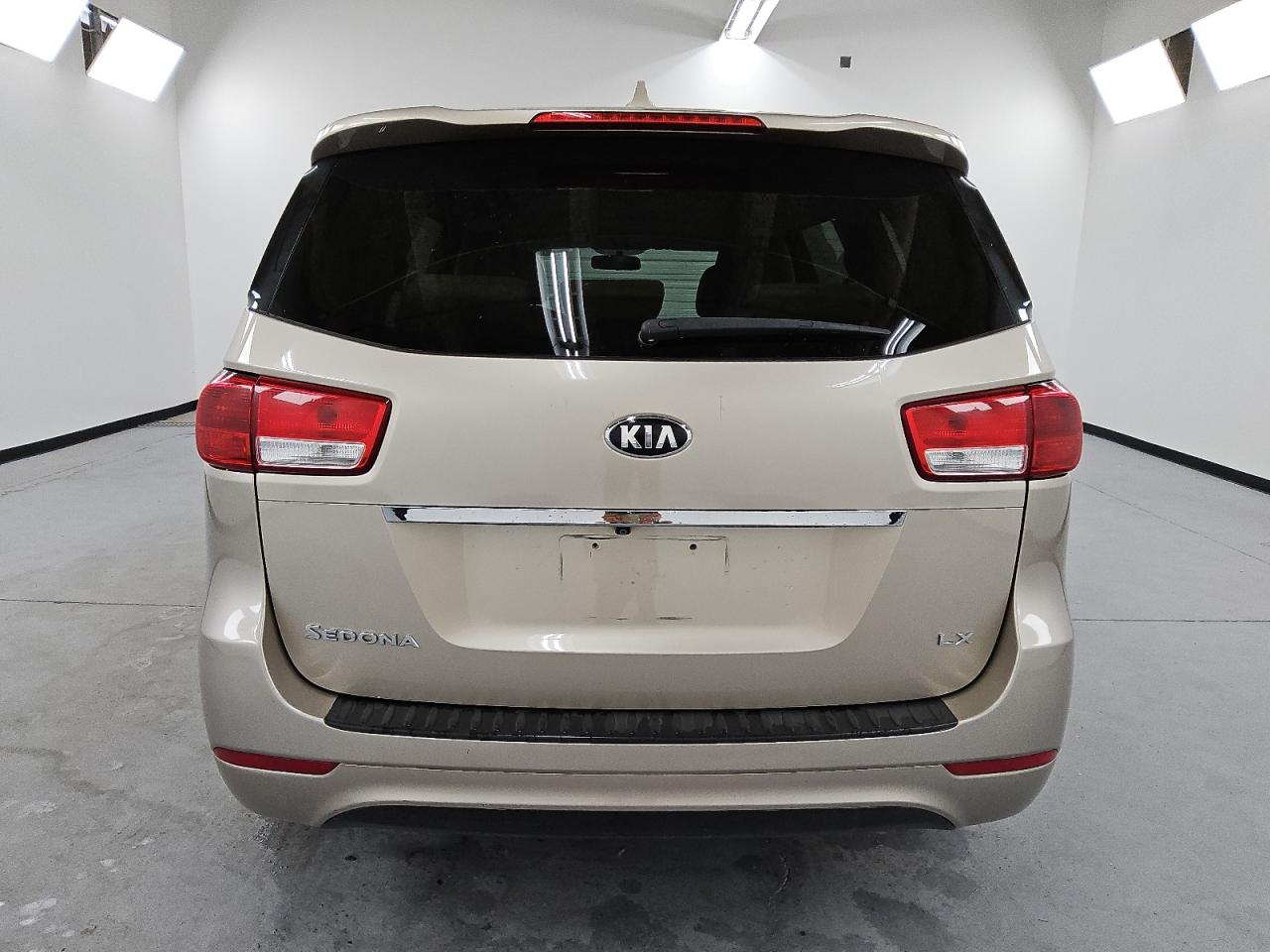 2017 Kia Sedona Lx VIN: KNDMB5C19H6219142 Lot: 60874585