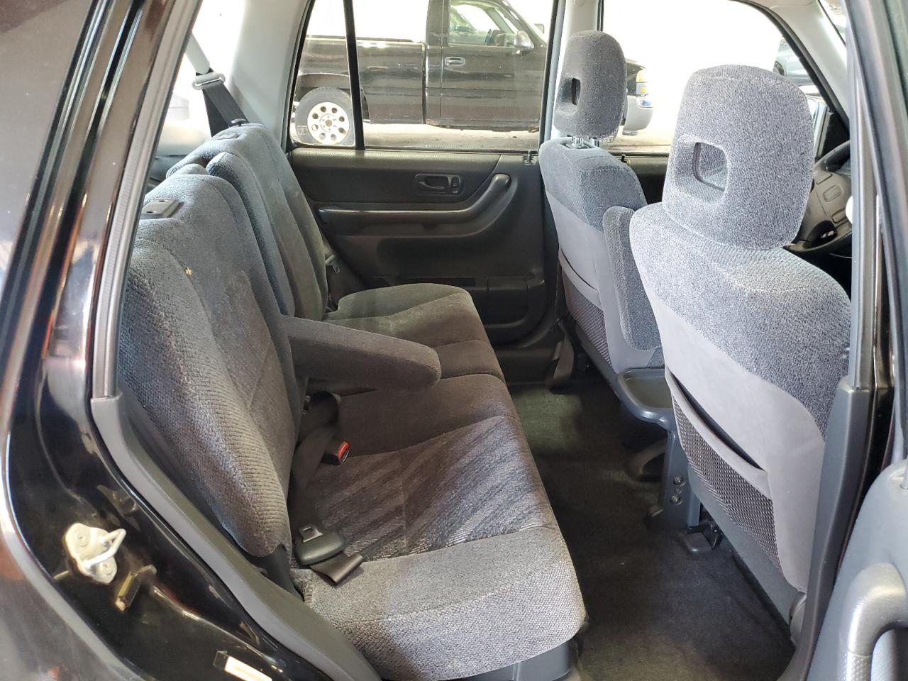 2000 Honda Cr-V Lx VIN: JHLRD2841YC005431 Lot: 61347855