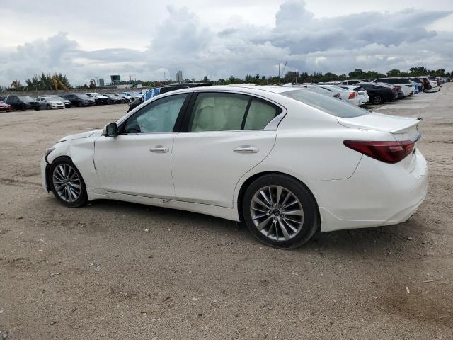  INFINITI Q50 2024 Biały