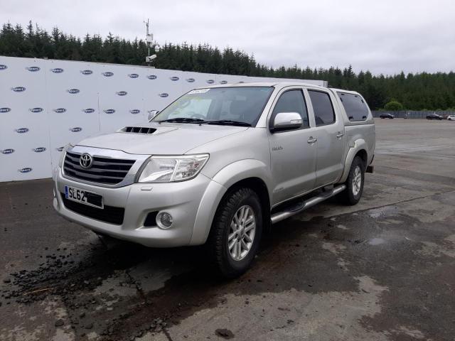 TOYOTA HILUX INVI 2012
