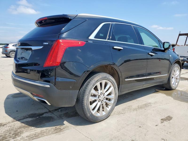 Parquets CADILLAC XT5 2017 Czarny