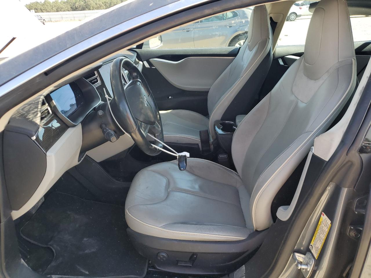 2014 Tesla Model S VIN: 5YJSA1H15EFP49412 Lot: 60476835