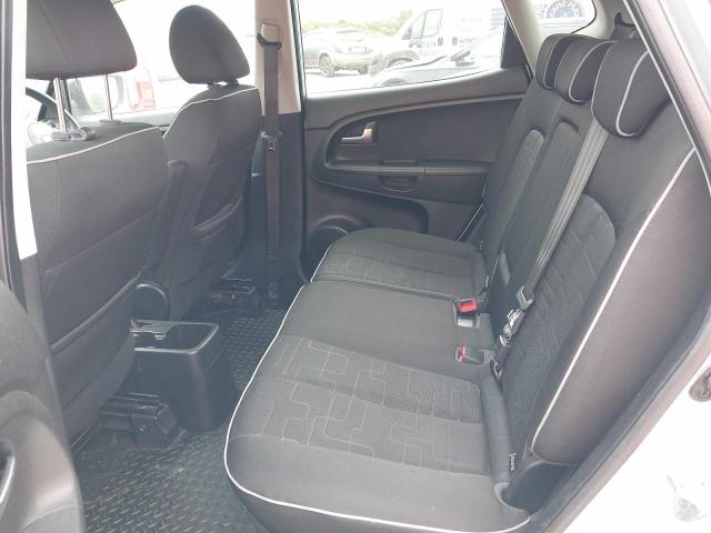 2011 KIA VENGA 3