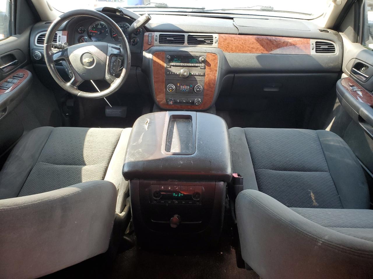 2008 Chevrolet Tahoe C1500 VIN: 1GNFC13088R198974 Lot: 62880685