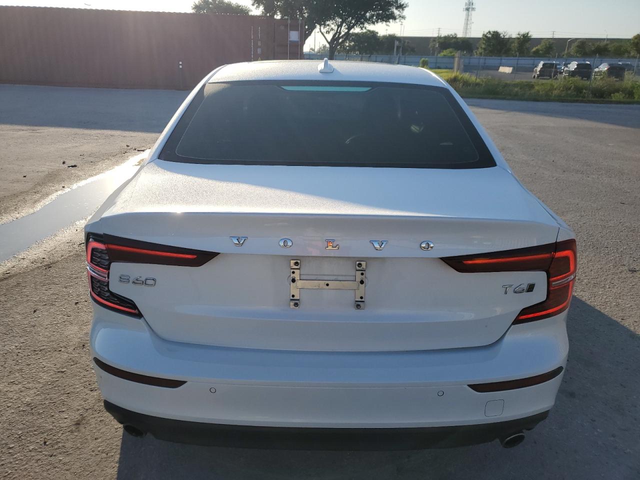 2020 Volvo S60 T6 Momentum VIN: 7JRA22TK1LG071549 Lot: 61912585