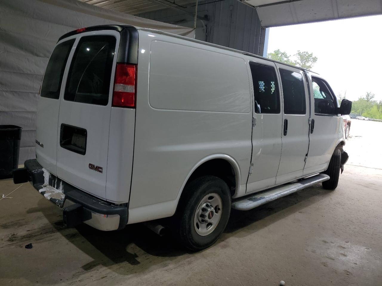 GMC SAVANA 2021 VIN 1GTW7AFP1M1247916 фото 3