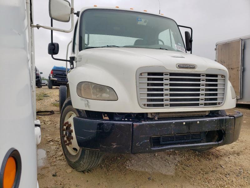 2018 Freightliner Business Class M2 Truck Cab Andchassis