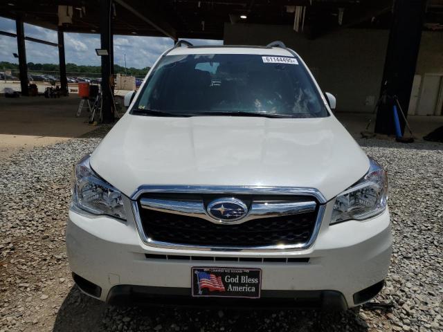  SUBARU FORESTER 2016 White