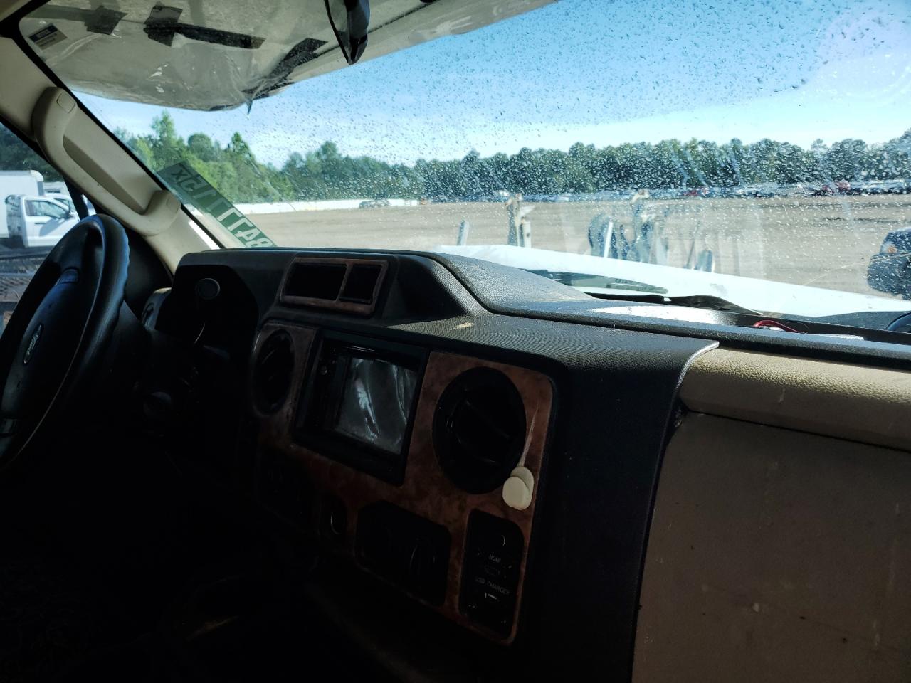 2017 Ford Econoline E450 Super Duty Cutaway Van VIN: 1FDXE4FS5HDC27796 Lot: 58477715