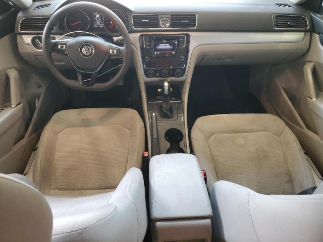  VOLKSWAGEN PASSAT 2017 Серый