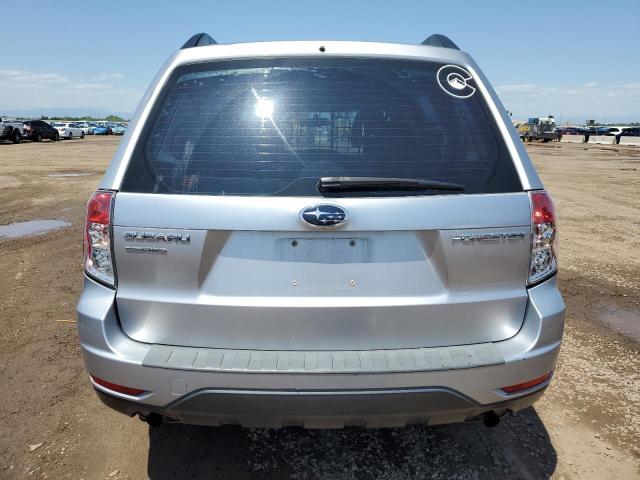  SUBARU FORESTER 2012 Srebrny