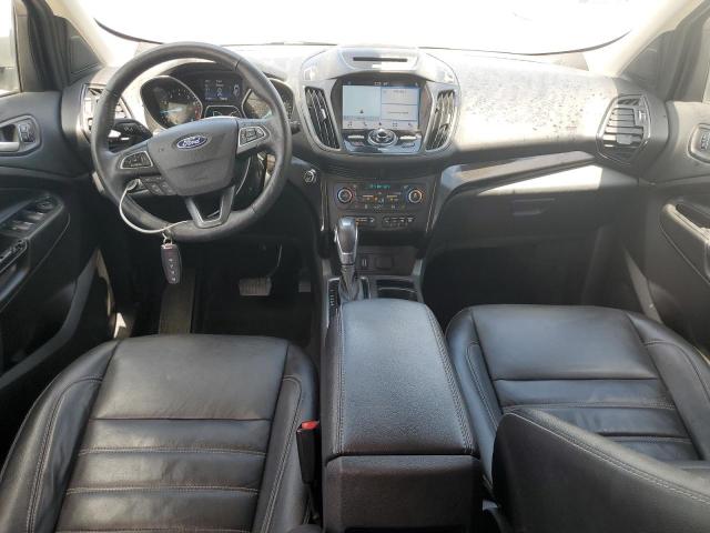  FORD ESCAPE 2018 Серебристый