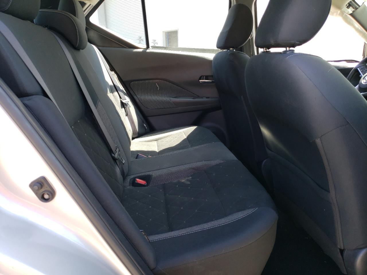 2020 Nissan Kicks Sv VIN: 3N1CP5CV3LL520670 Lot: 61921885