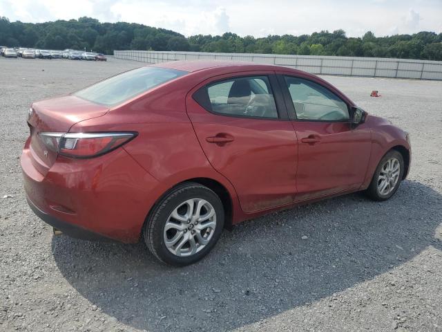  TOYOTA YARIS 2018 Czerwony