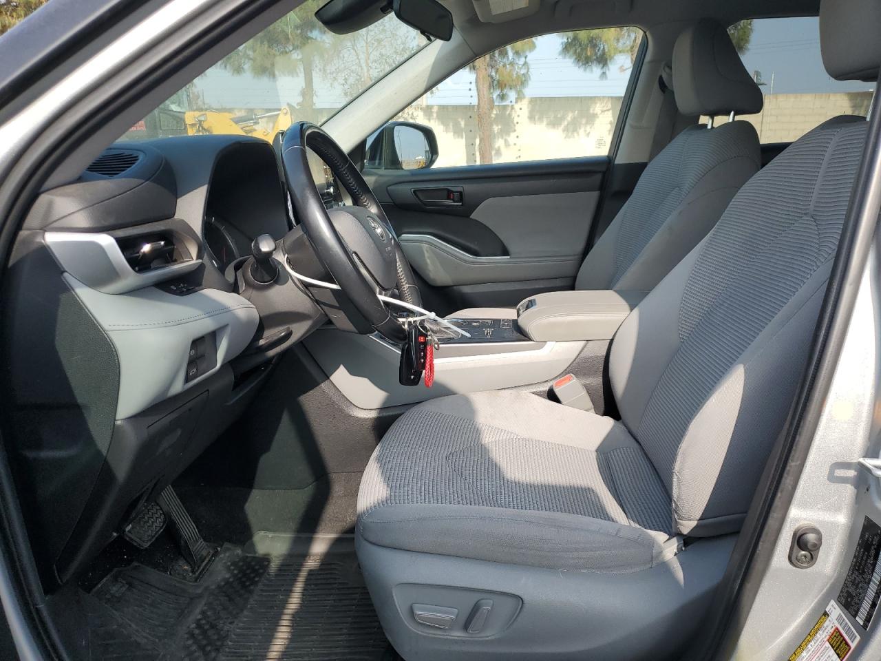 2021 Toyota Highlander L VIN: 5TDZZRAH2MS066865 Lot: 61634565