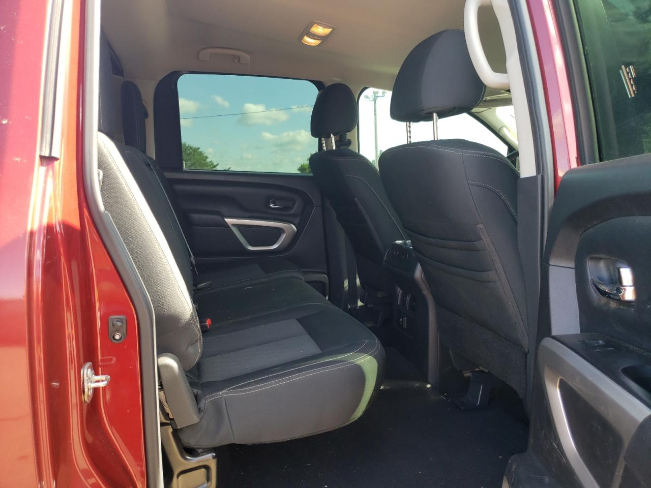 2018 Nissan Titan Sv VIN: 1N6AA1E56JN540515 Lot: 61862355